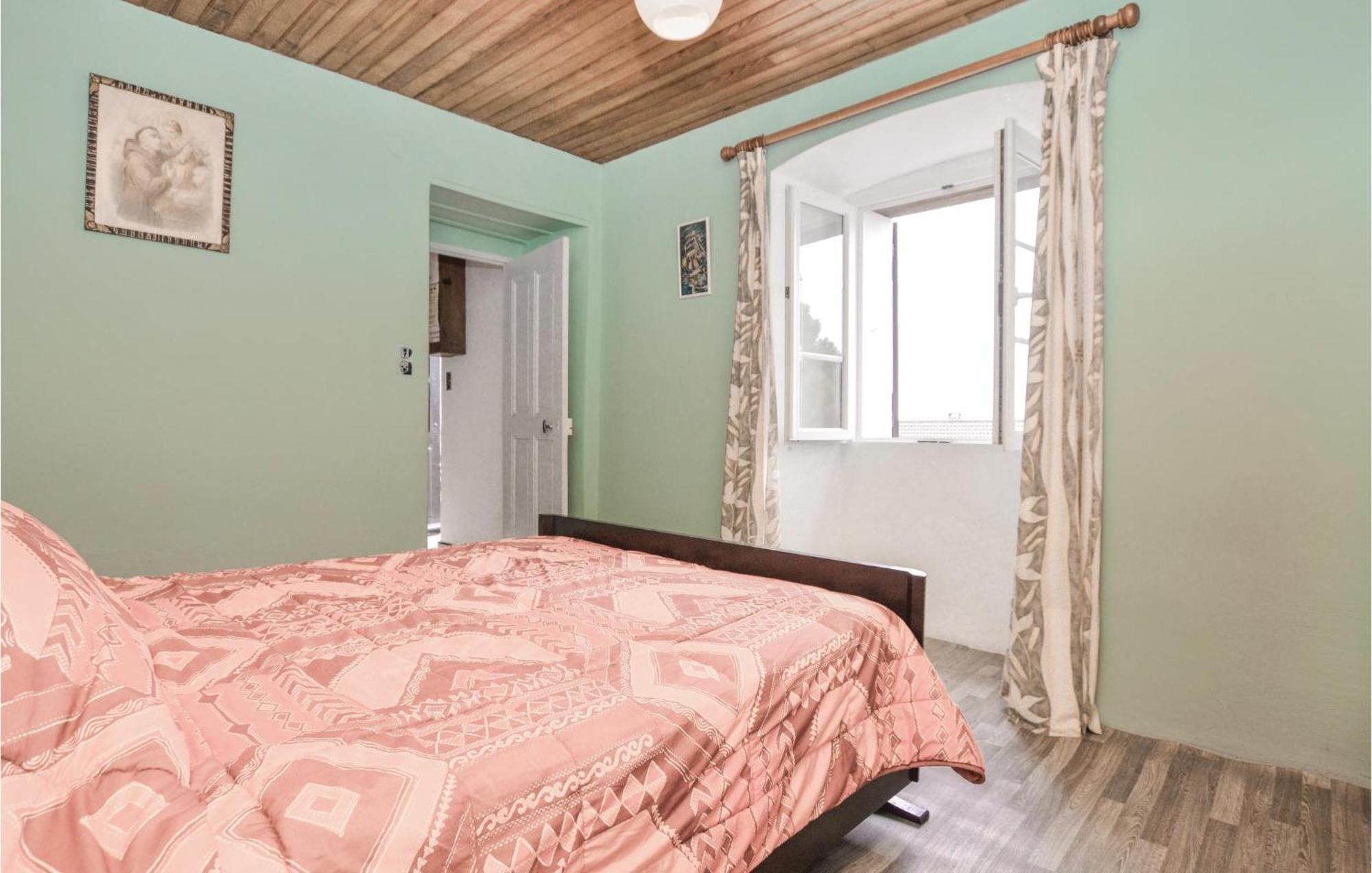 Lovely Apartment In Pietranera With Wifi Экстерьер фото